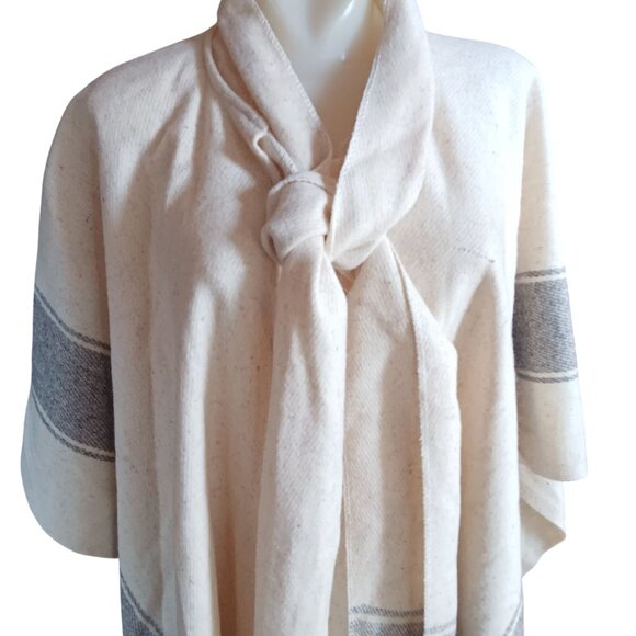 Vintage Women's Boho Poncho Beige & Gray Striped Wool Fringe Hem 1980's Necktie - Picture 2 of 7